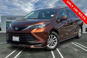 Used 2022 Toyota Sienna LE