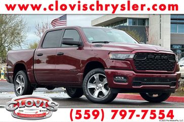 2025 RAM 1500 Tradesman Crew Cab 4x4 5'7' Box