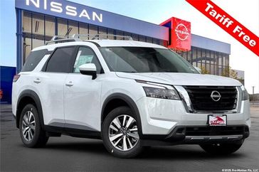 New 2025 Nissan Pathfinder SL