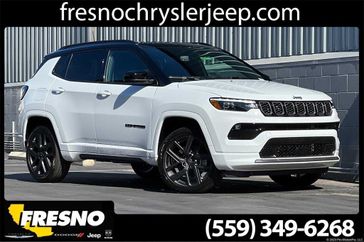 2024 Jeep Compass Limited 4x4 in a Bright White Clear Coat exterior color. Fresno Chrysler Dodge Jeep RAM 559-206-5254 fresnochryslerjeep.com 
