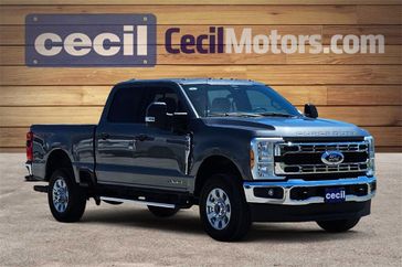 Used 2024 Ford F-250 XLT
