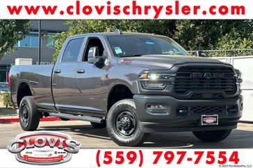 2025 RAM 2500 Tradesman Crew Cab 4x4 8' Box