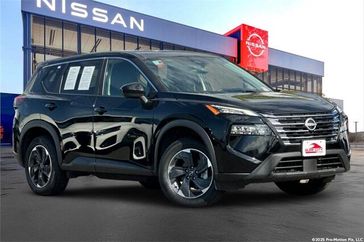 Used 2024 Nissan Rogue SV