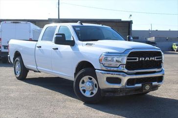 2023 RAM 2500 Tradesman Crew Cab 4x2 Long Box