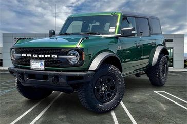 2024 Ford Bronco Wildtrak Eruption Green Metallic