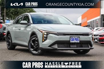 New 2025 Kia K4 EX
