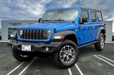 New 2025 Jeep Wrangler 4-door Sport S