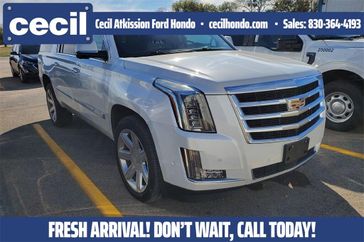 Used 2017 Cadillac Escalade ESV Luxury
