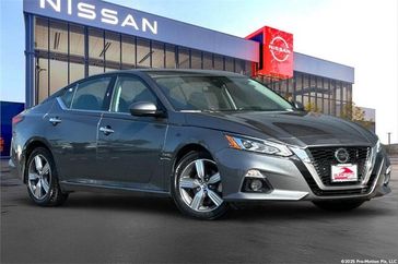 2022 Nissan Altima 2.5 SL