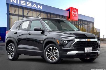 Used 2025 Chevrolet TrailBlazer LT