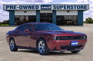 Used 2018 Dodge Challenger SXT