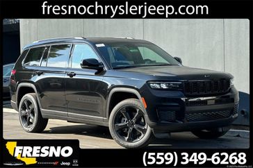 New 2025 Jeep Grand Cherokee L Altitude 4x2