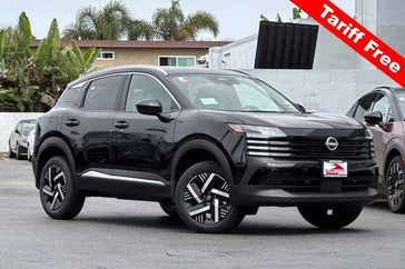 New 2026 Nissan Kicks SV