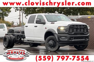 New 2026 RAM 5500 Tradesman Chassis Crew Cab 4x4 84' Ca