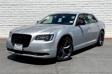 2023 Chrysler 300 Touring