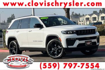 New 2026 Jeep Grand Cherokee Limited 4x2
