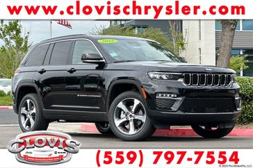 2025 Jeep Grand Cherokee Limited 4x2