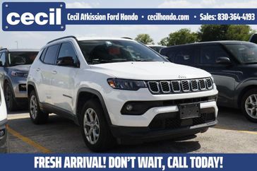 Used 2024 Jeep Compass Latitude