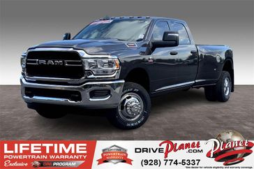 2024 RAM 3500 Tradesman Crew Cab 4x4 8' Box