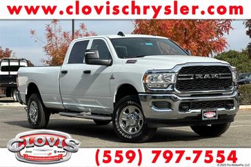 2024 RAM 2500 Tradesman Crew Cab 4x4 8' Box