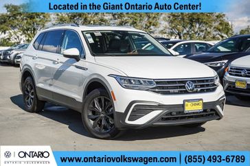 2024 Volkswagen Tiguan 2.0T SE in a Pure White exterior color and Titan Blackinterior. Ontario Auto Center ontarioautocenter.com 