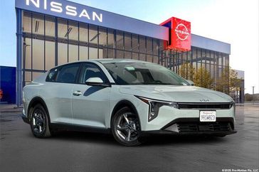 Used 2025 Kia K4 LXS