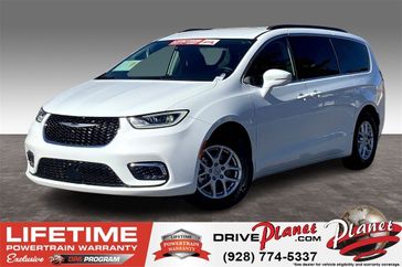 2022 Chrysler Pacifica Touring L in a Bright White Clear Coat exterior color and Black/Alloy/Blackinterior. Planet Chrysler Dodge Jeep Ram FIAT of Flagstaff (928) 569-5797 planetchryslerdodgejeepram.com 
