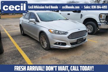 Used 2016 Ford Fusion SE