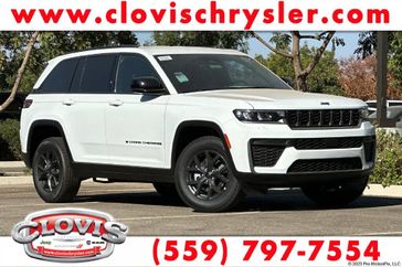 New 2027 Jeep Grand Cherokee Laredo Altitude