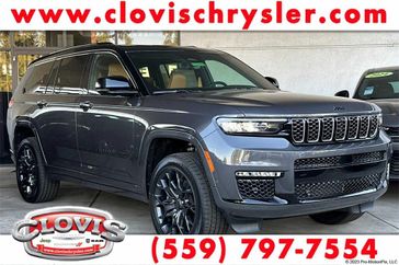 2025 Jeep Grand Cherokee L Summit 4x4