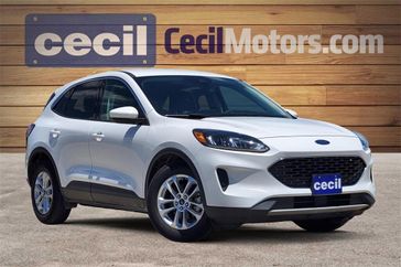 2020 Ford Escape SE