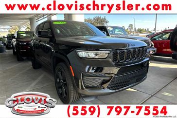 2025 Jeep Grand Cherokee Altitude X 4x4