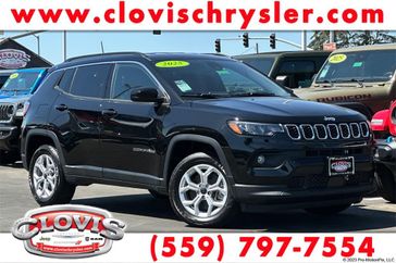 New 2025 Jeep Compass Latitude 4x4