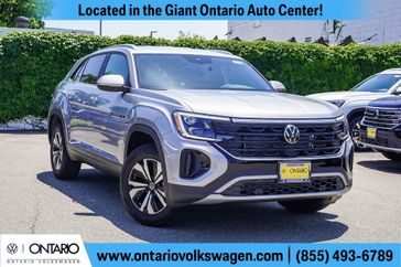 2025 Volkswagen Atlas Cross Sport 2.0T SE