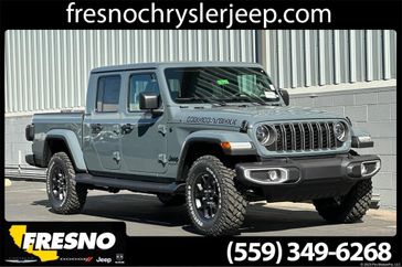 New 2025 Jeep Gladiator High Tide 4x4