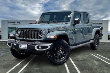 2025 Jeep Gladiator High Tide 4x4
