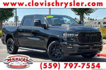 2025 RAM 1500 Laramie Crew Cab 4x4 5'7' Box