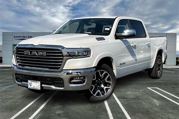 2025 RAM 1500 Laramie Crew Cab 4x4 5'7' Box