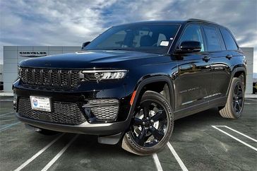 New 2025 Jeep Grand Cherokee Altitude 4x2