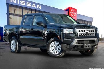 Used 2023 Nissan Frontier SV