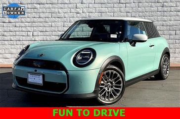 Used 2025 MINI Hardtop Iconic