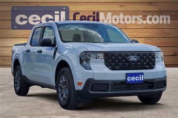 Used 2025 Ford Maverick XLT