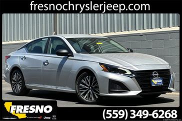 Used 2024 Nissan Altima 2.5 SV
