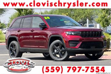 2024 Jeep Grand Cherokee Altitude 4x2