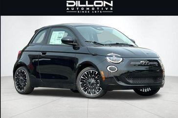 New 2026 Fiat 500e Pop