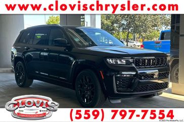 New 2026 Jeep Grand Cherokee L Summit 4x4