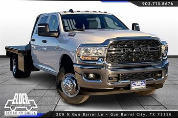 2024 RAM 3500 Tradesman Crew Cab Chassis 4x4 60' Ca