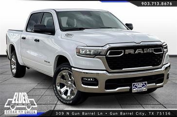 2025 RAM 1500 Lone Star Crew Cab 4x4 5'7' Box