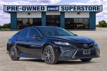 Used 2022 Toyota Camry SE