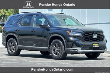 New 2025 Honda Pilot TrailSport